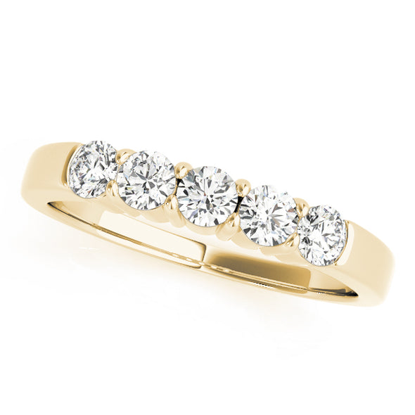 Straight Shared Prong Diamond Wedding Band