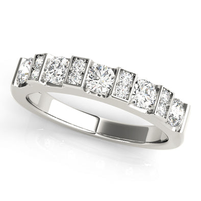 Diamond Accented Bar Design Wedding Band